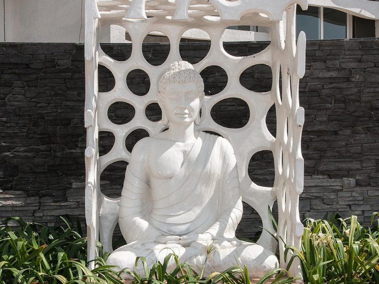 Architectural Buddha 04
